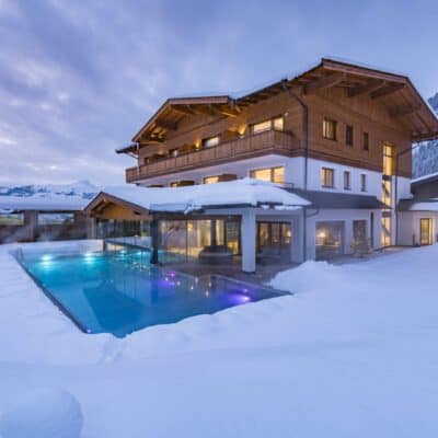 Das Naturhotel Kitzspitz bietet im Winter eine traumhafte verschneite Kulisse.